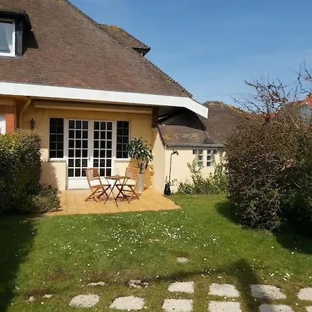 Wissant, Petite Maison Avec Jardin Proche Mer Exterior photo